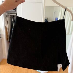 Elegant Black Mini Skort